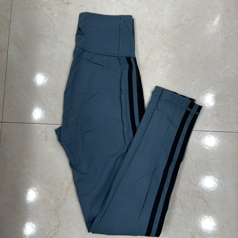 💗3 stripes adidas leggings